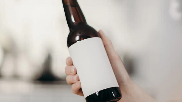 Bottle Label Applicator Types Tipi di applicatori di etichette per bottiglie